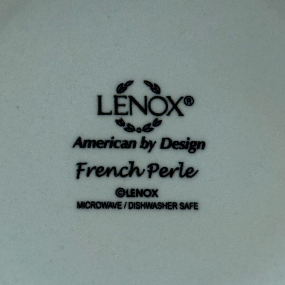 NWOB LENOX American by Design FRENCH PERLE Large 78 oz Ceramic Pitcher- Ice Blue - Picture 10 of 10